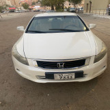 للبيع هوندا اكورد ٢٠٠٨ ماشي ٢٥٥ الف 