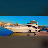يخوت مجهزة للرحلات البحرية و الالعاب المائية والسباحة و الوناسة و الاحتفالات