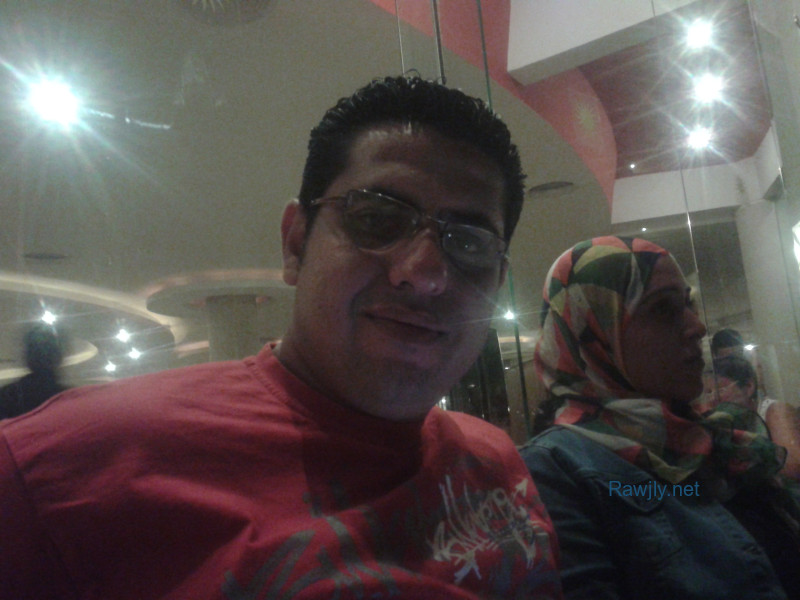 رجل اعمال 
اعمال حرة 